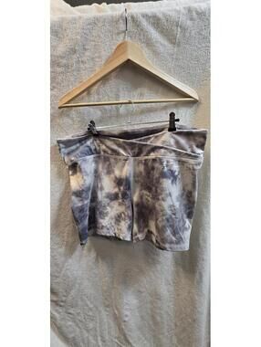 AVIA Size 22 Women's Gray Tie Dyed Workout Shorts